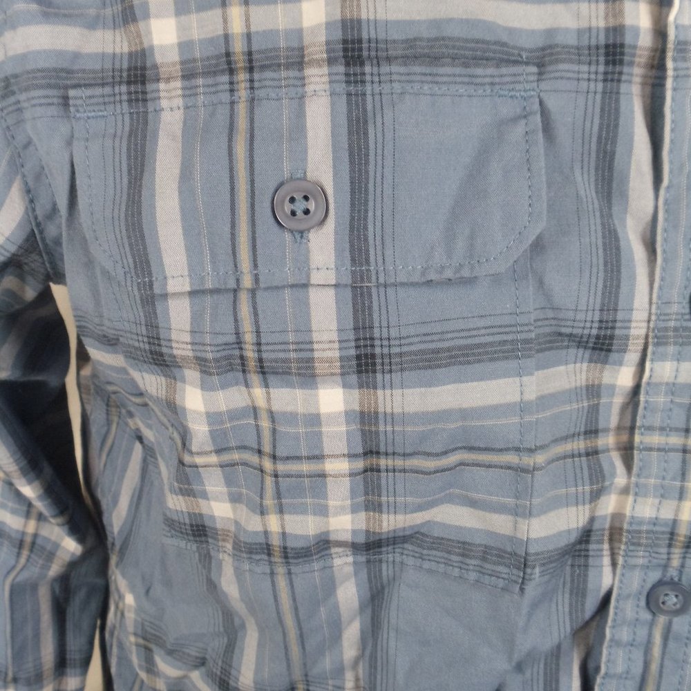 Helix Boys X-Large Long Sleeved Button Down Shirt - Picture 2 of 5